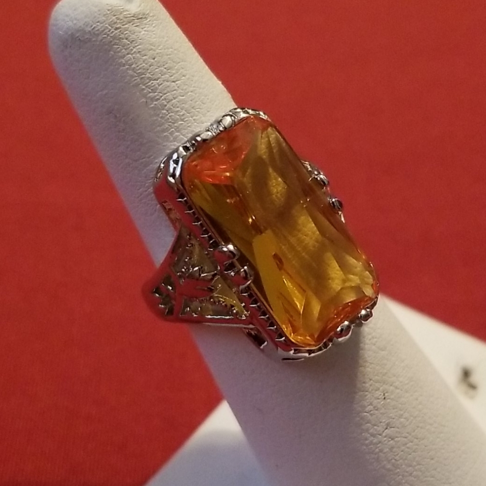 Gorgeous Citrine & Silver Fashion Ring